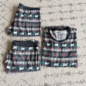 Old Navy Christmas Pajama Set with Polar Bear and Geometric Print - Large